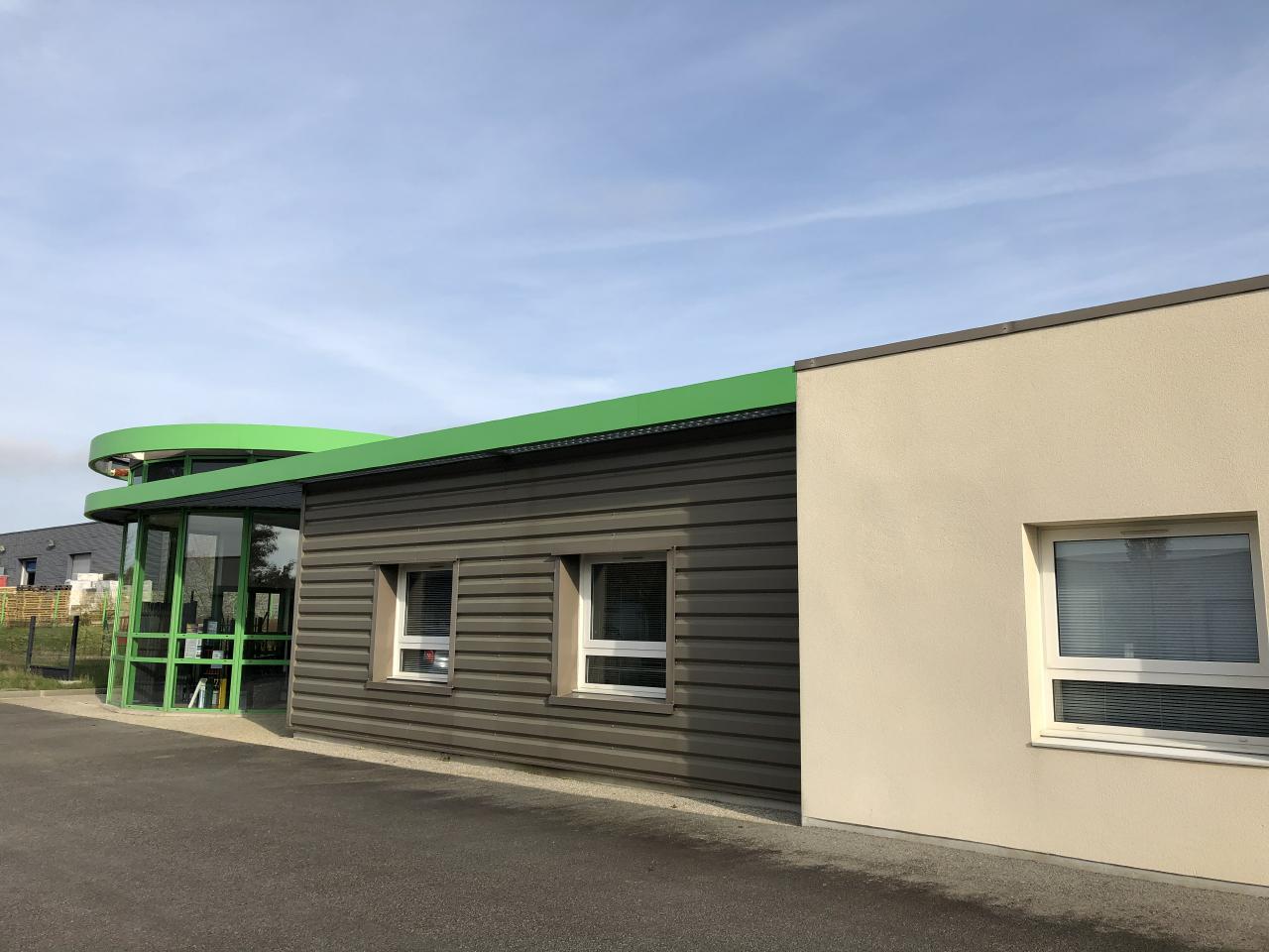 Local d'activité Janzé 820m² Location local d'activité Janzé Ille-et-Vilaine OLACT2313282 1